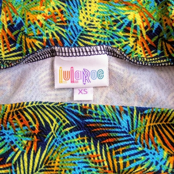 LulaRoe Cassie XS pencil skirt NWT - Picture 4 of 5